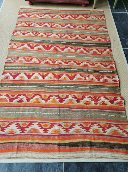 Vintage Turkish Kilim Q